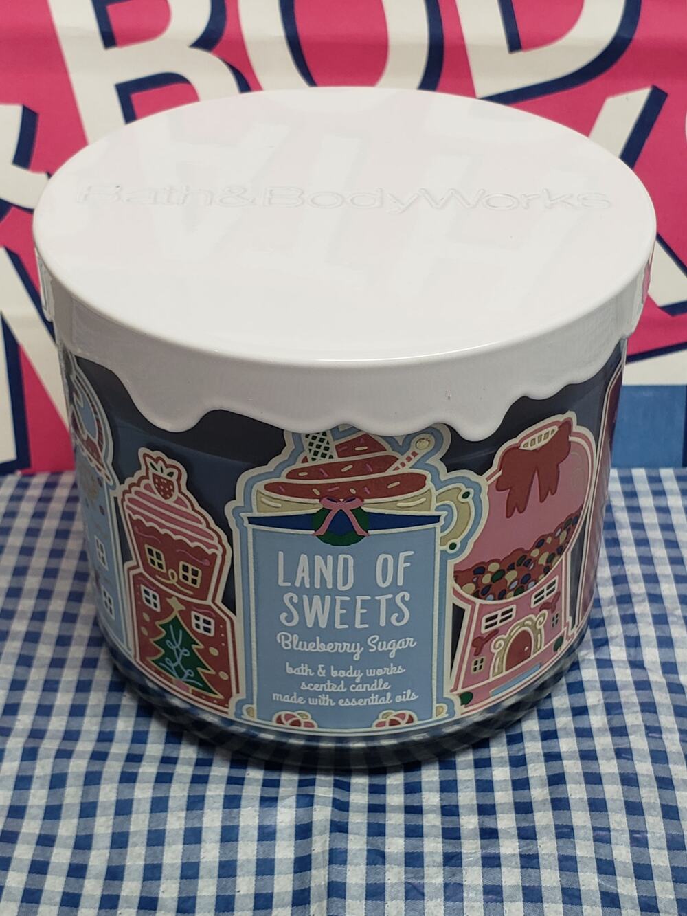 BBW Land Of Sweets Blueberry Sugar Large 3 Wick Candle w. White Decorative Lid